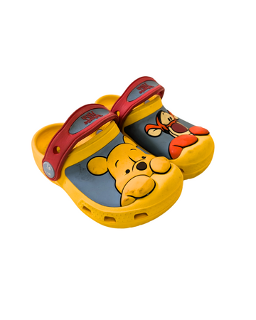 Winnie The Pooh Crocs - 6-7