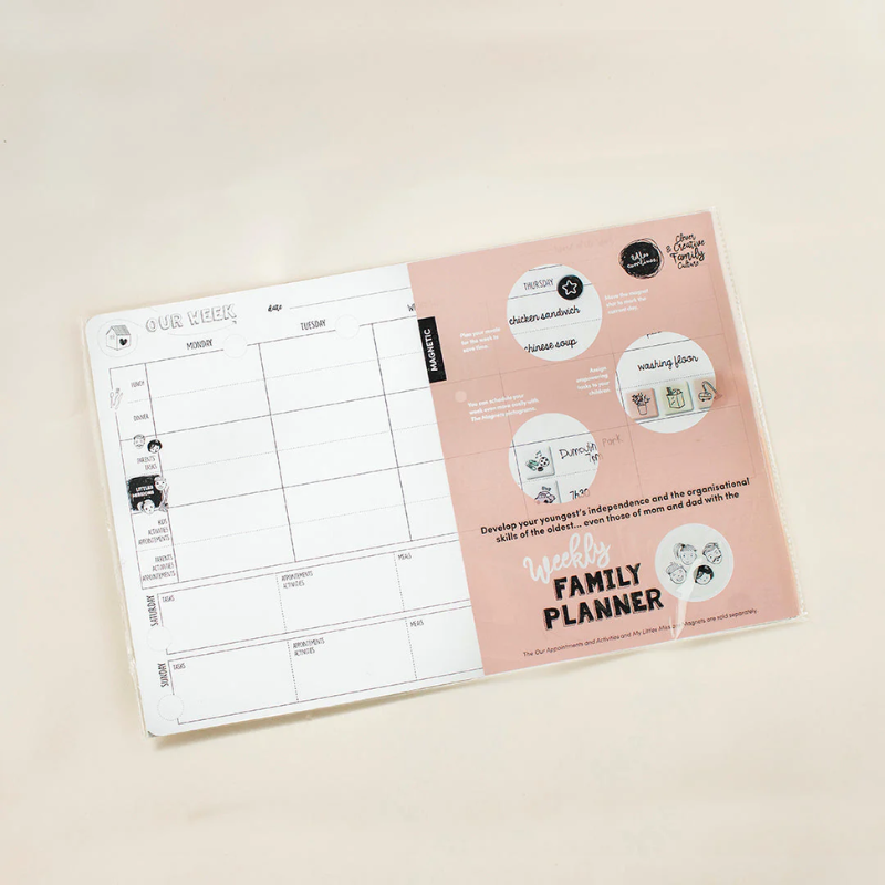 Weekly Family Planner (en Anglais)